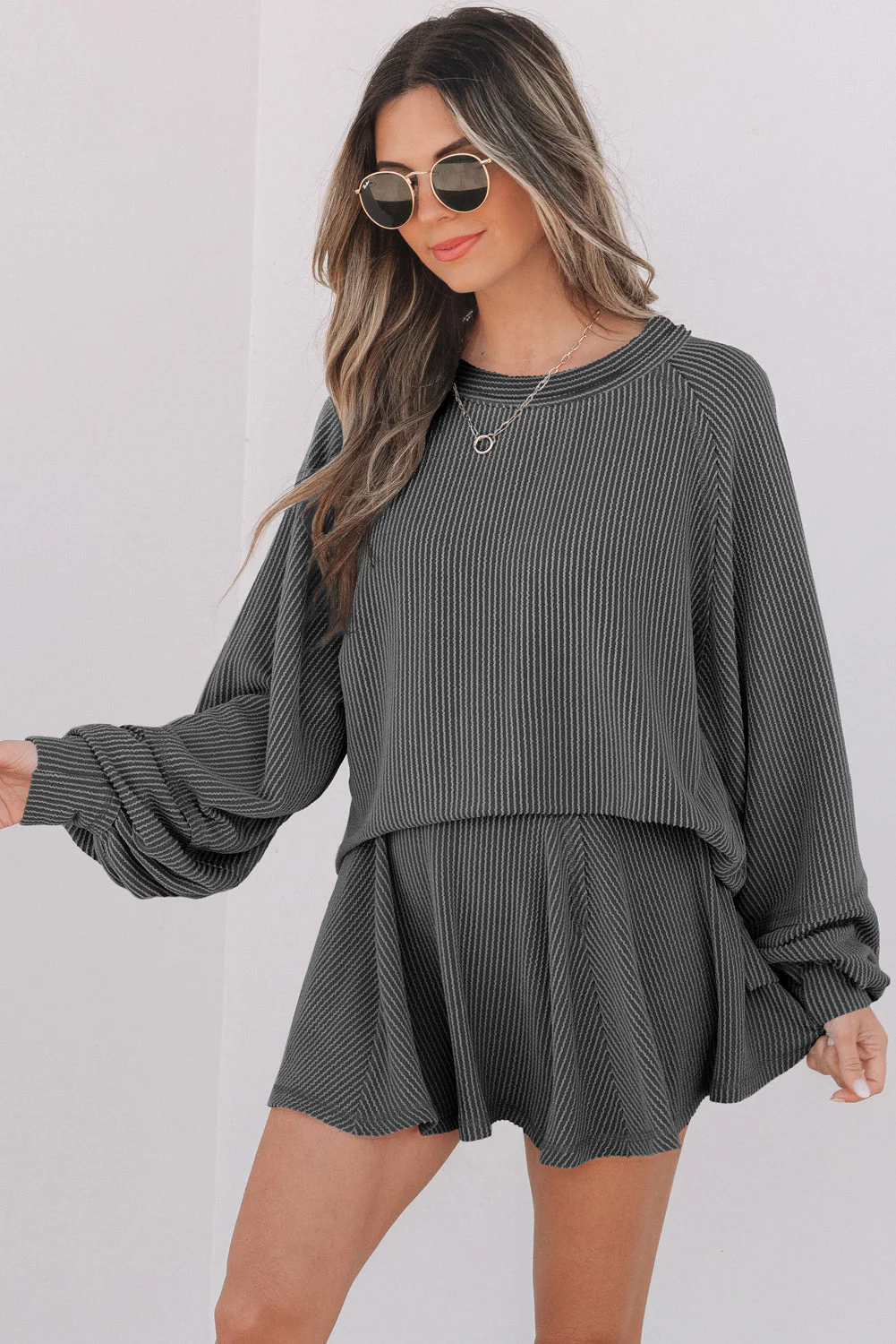 Threaded Pear Scarlett Corded Lantern Sleeve Top - Image 12