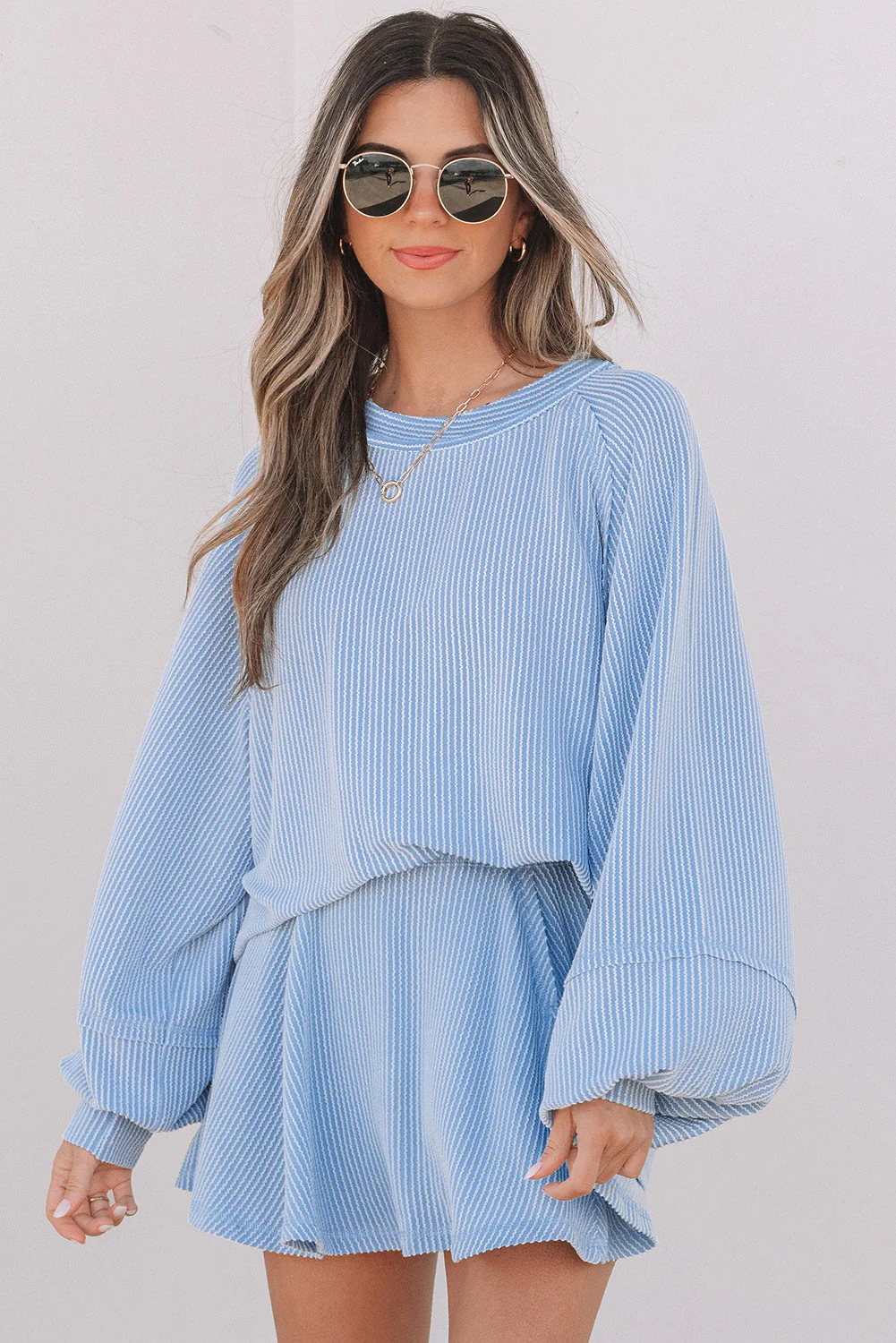 Threaded Pear Scarlett Corded Lantern Sleeve Top - Image 13