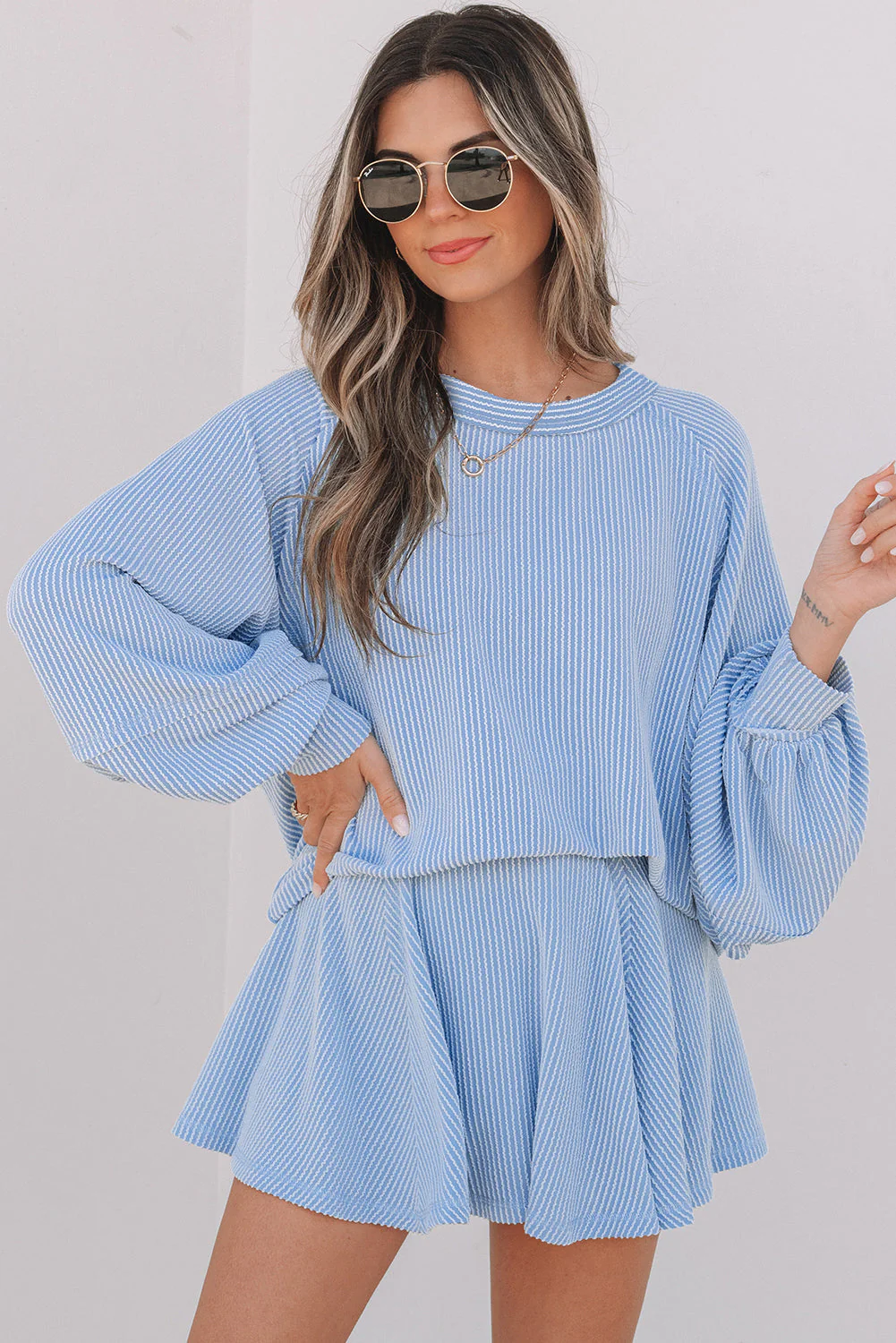 Threaded Pear Scarlett Corded Lantern Sleeve Top - Image 3