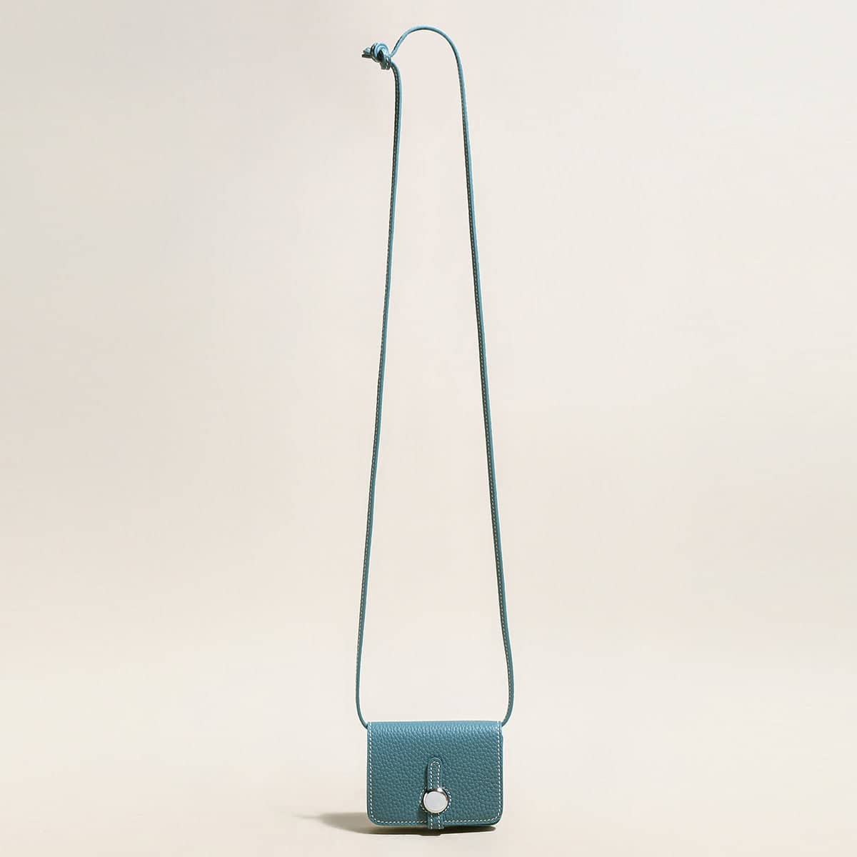 Slim Leather Wallet with Detachable Straps - Image 7