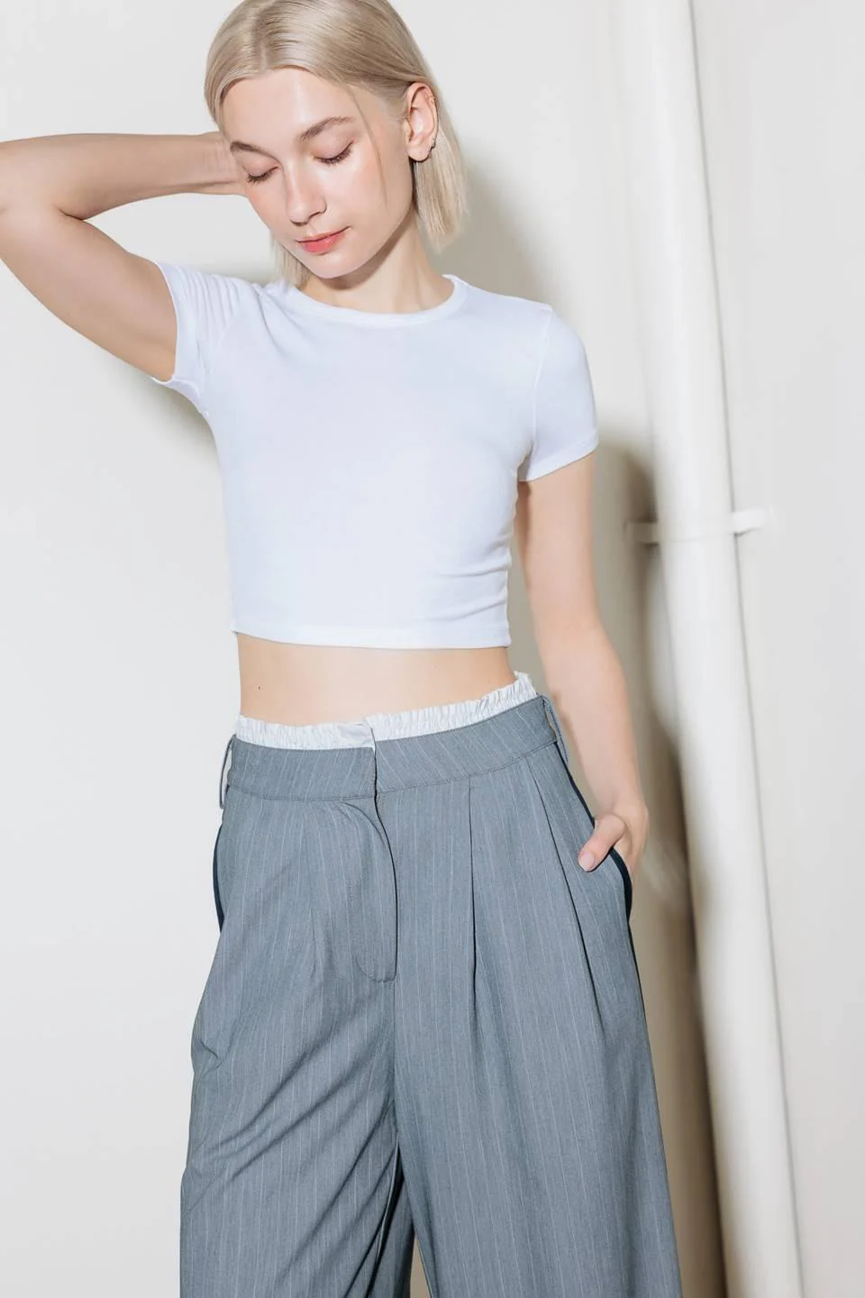 Smile Bright in Grey Woven Pants - Image 5