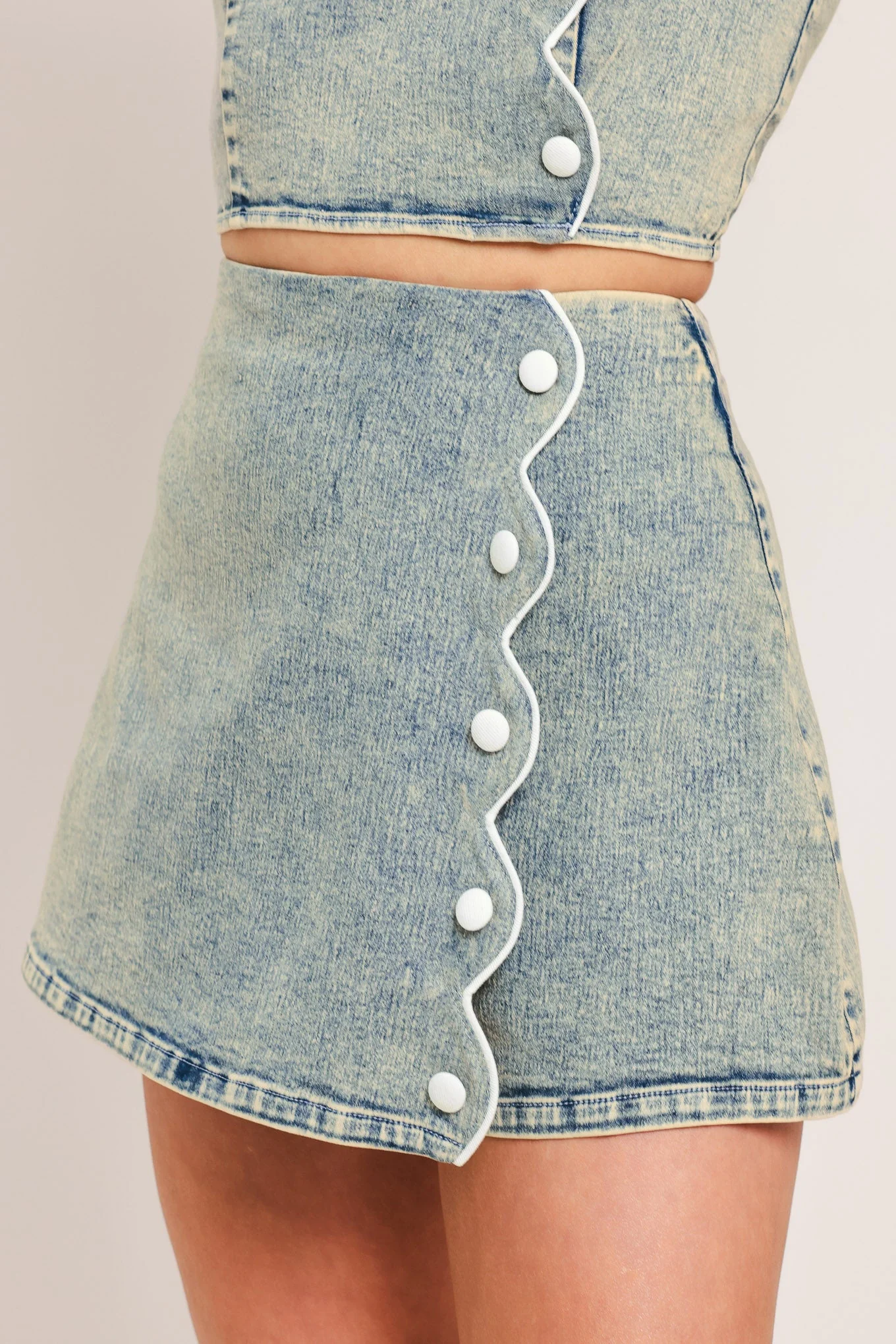 Sweet Detail Denim Skort - Image 4