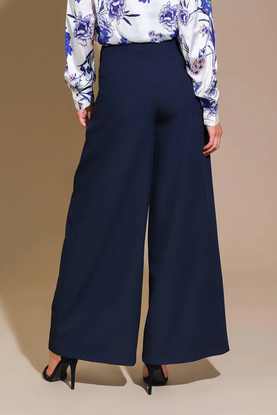 Terrace Views Woven Pants - Image 13