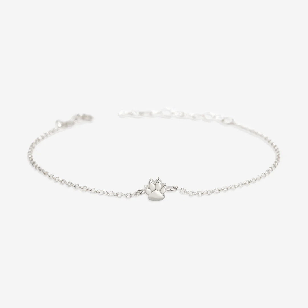 Mint & Lily Tiny Pawprint Bracelet - Image 13