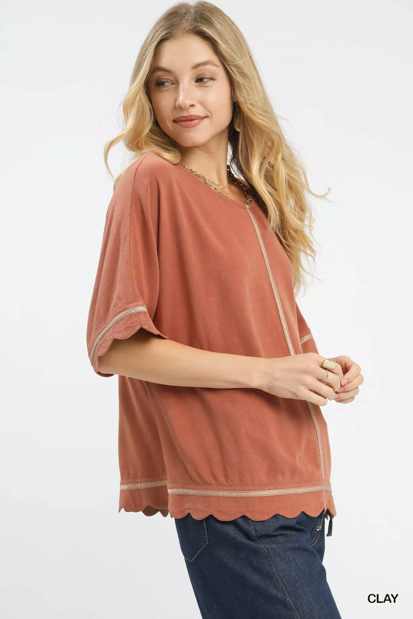 Umgee Linen Blend Scallop Trim Top - Image 3