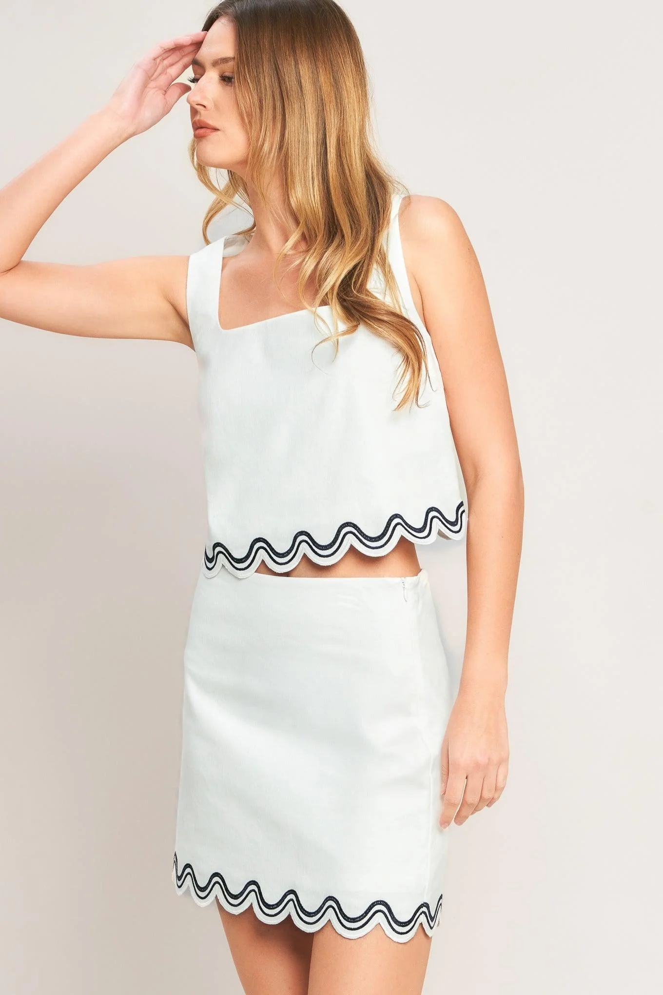 Urban Wave Woven Mini Skirt - Image 5