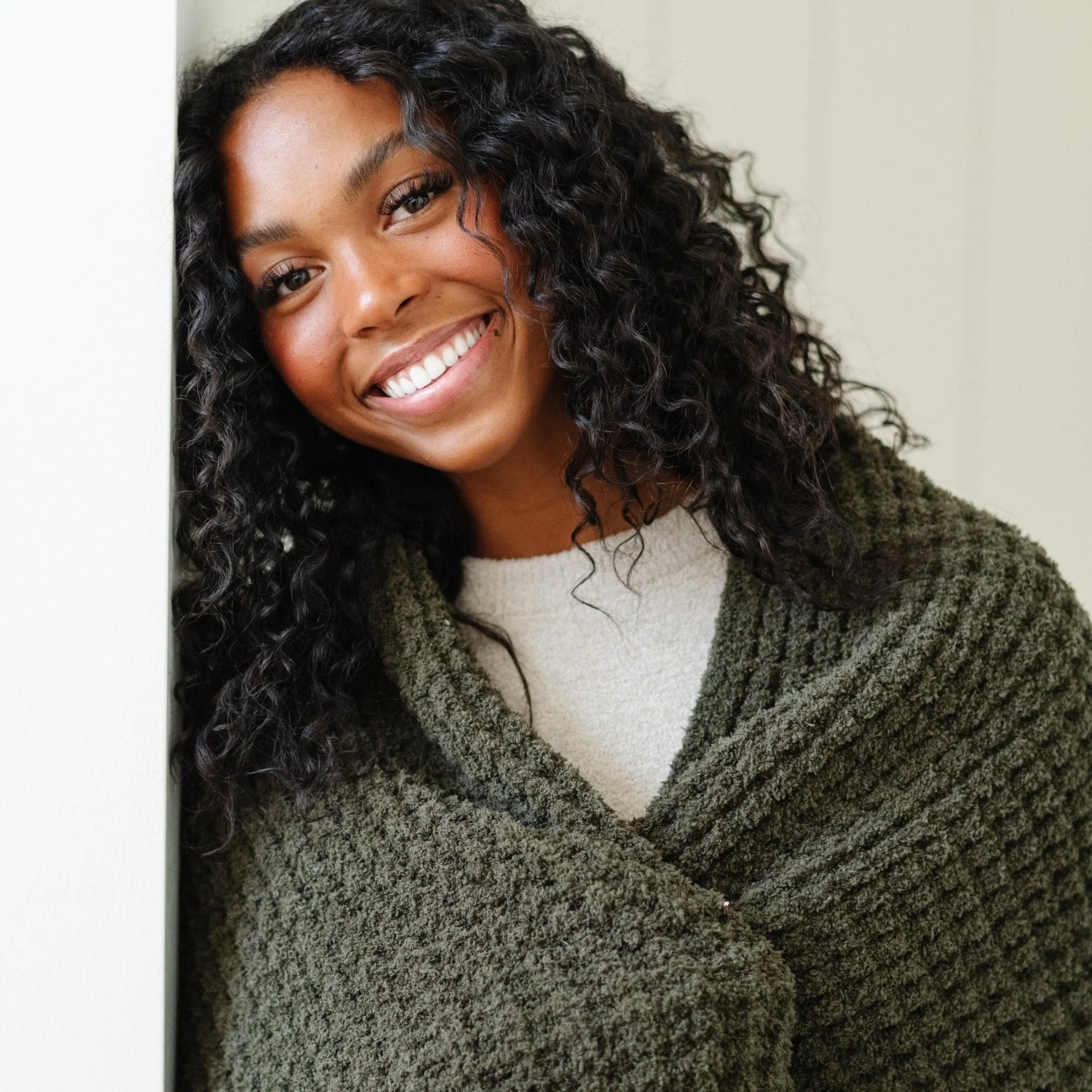 WAFFLE KNIT THROW BLANKETS - Image 19