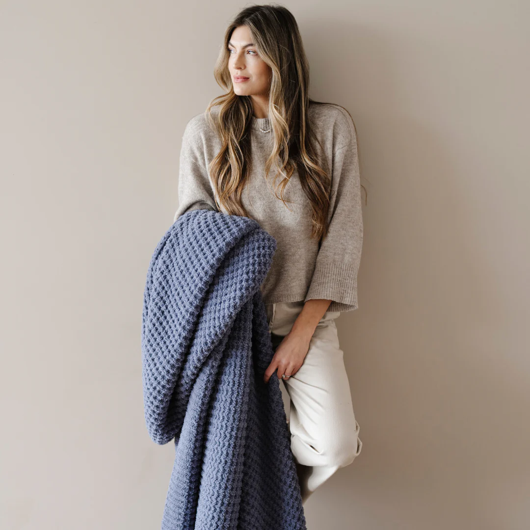 WAFFLE KNIT THROW BLANKETS - Image 2
