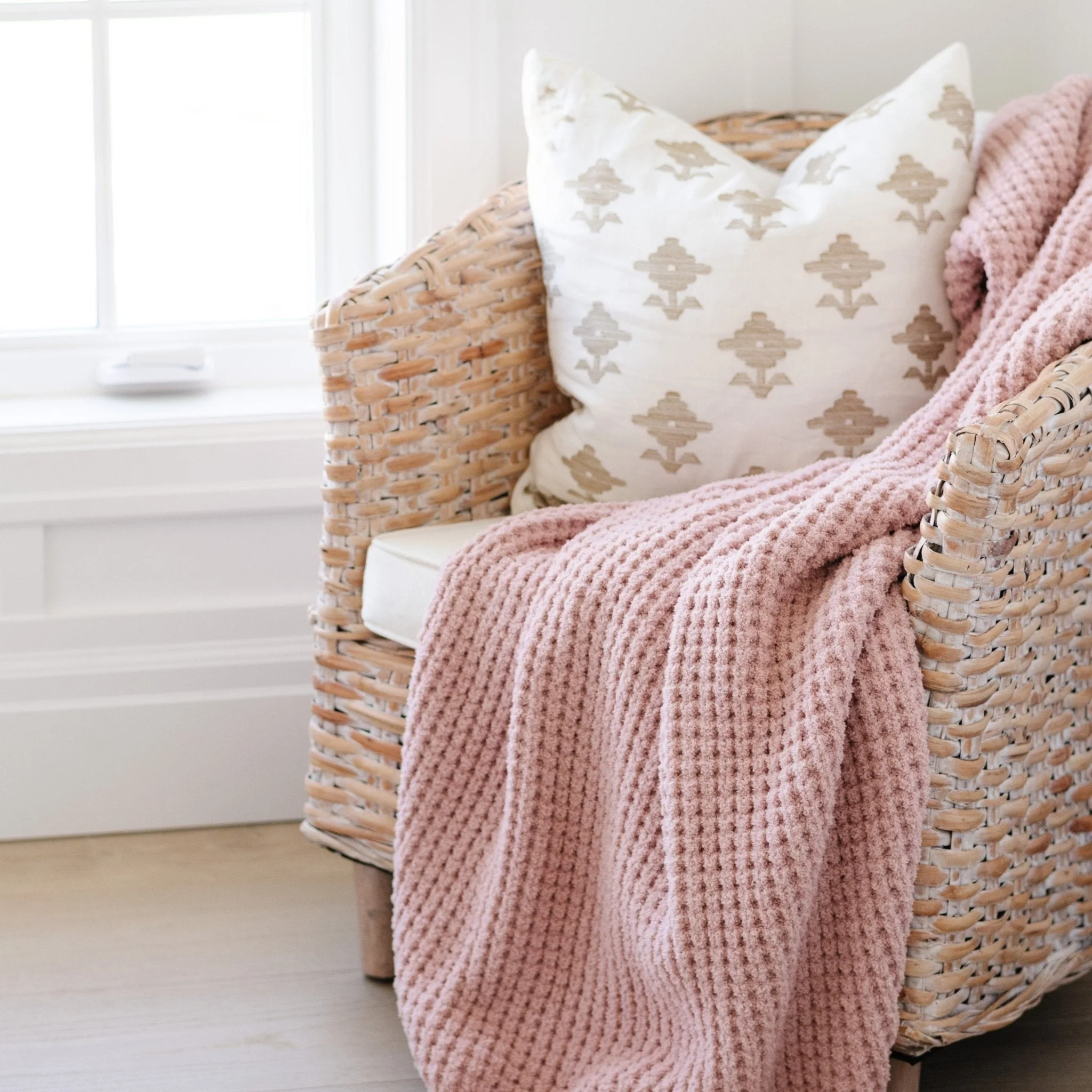 WAFFLE KNIT TODDLER BLANKETS - Image 4