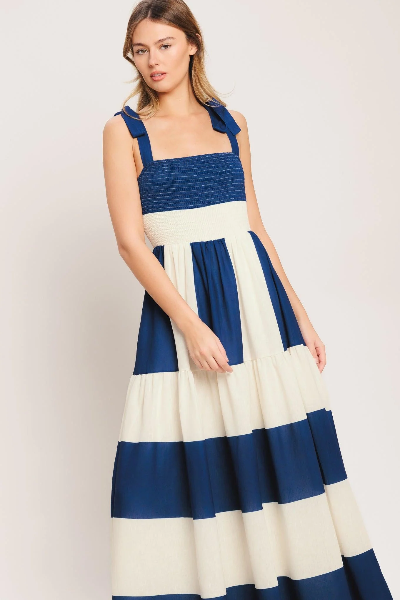 Weekend Coast Woven Maxi Dress - Image 3