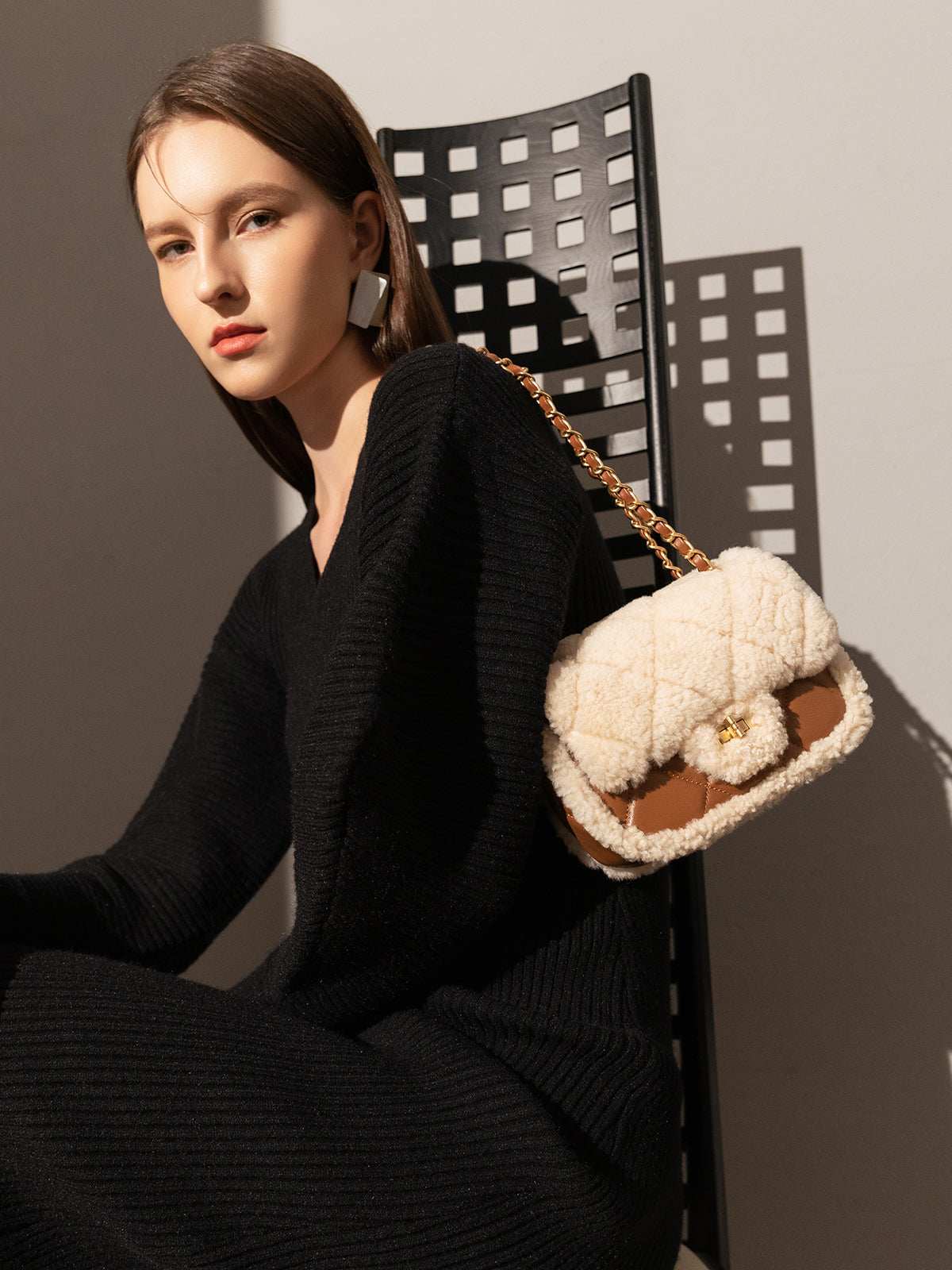 Winterthur Glam Shoulder Bag - Image 8