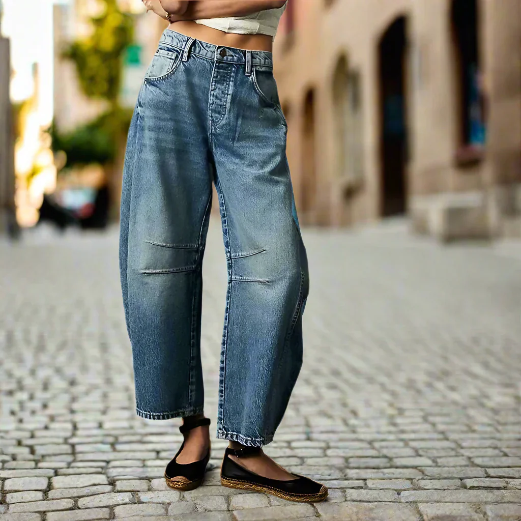 Women’s Mid Rise Wide Leg Jeans - Image 10