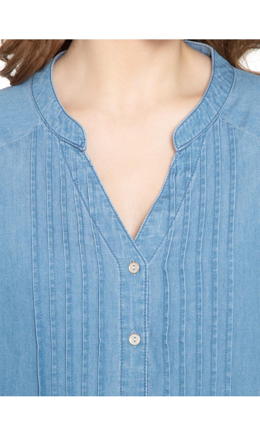 Women's Denim Pintuck Button-Front Tunic Top - Image 11