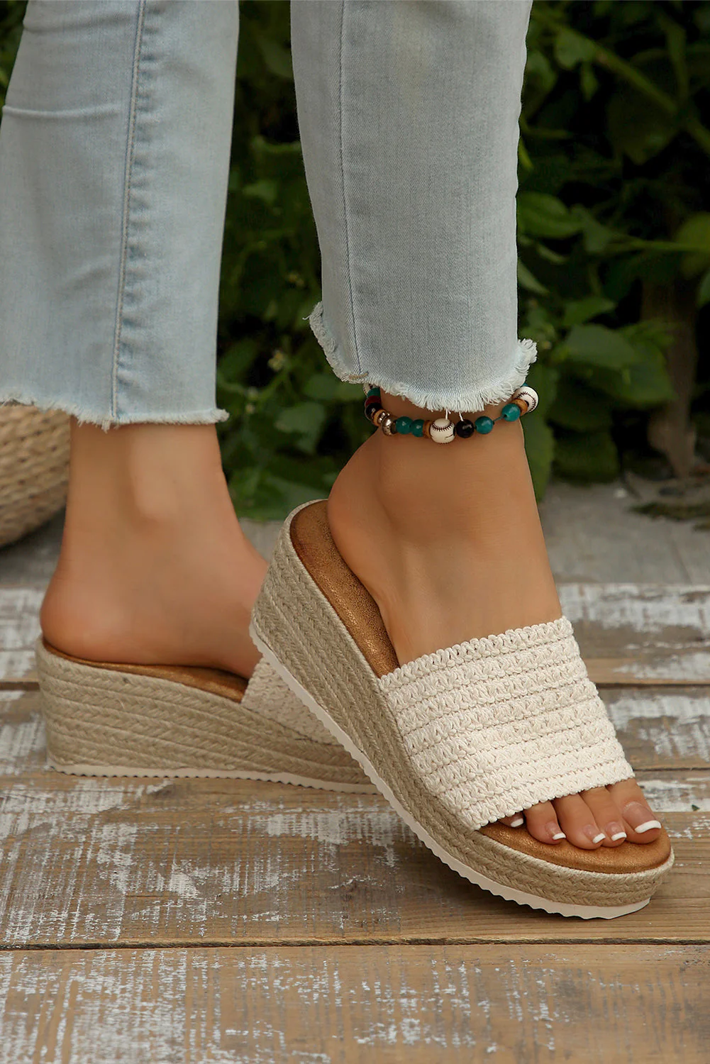 Threaded Pear Woven Wide Band Platform Slippers - Image 5
