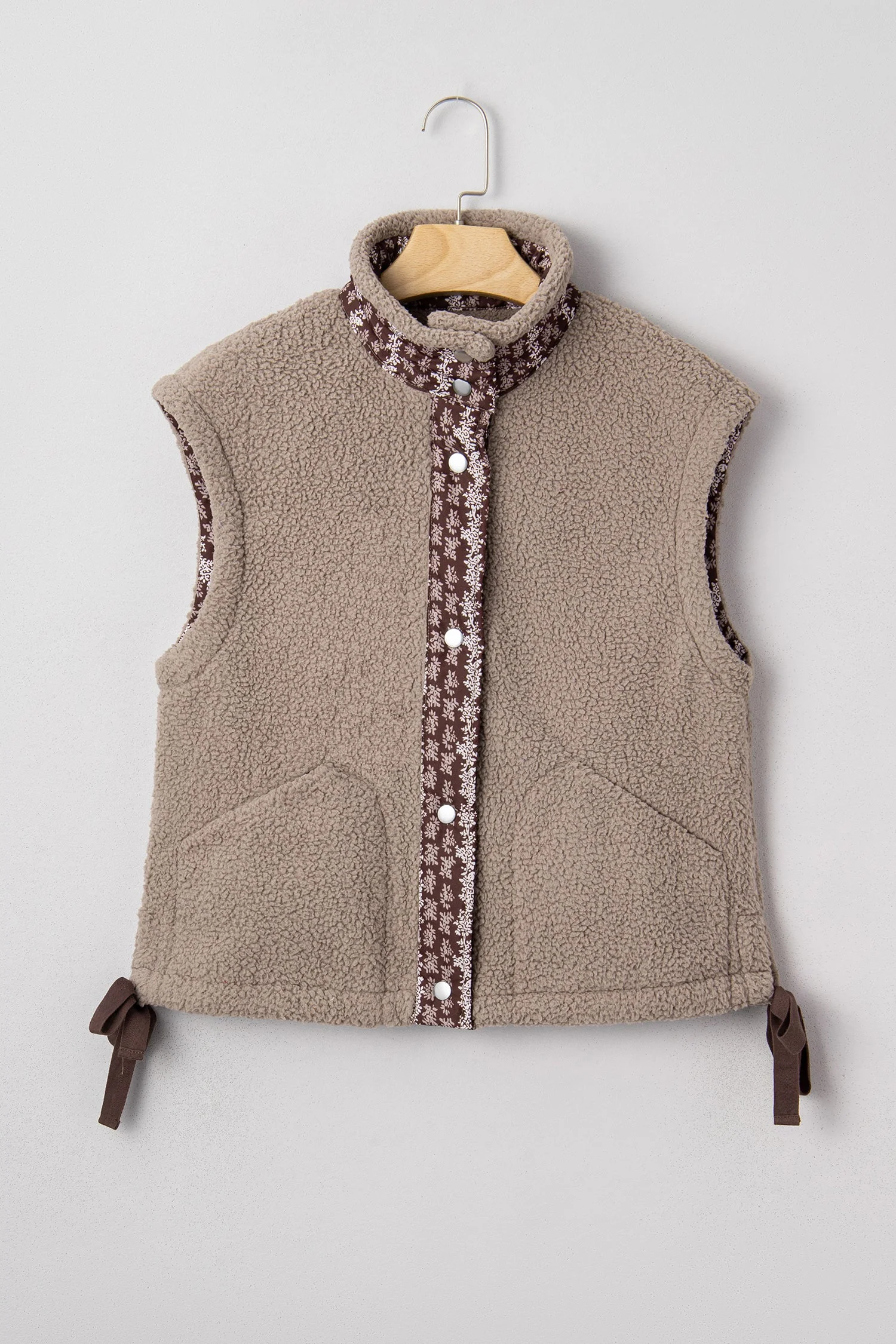 Threaded Pear Wrenley Bows Sherpa Fleece Vest - Image 8