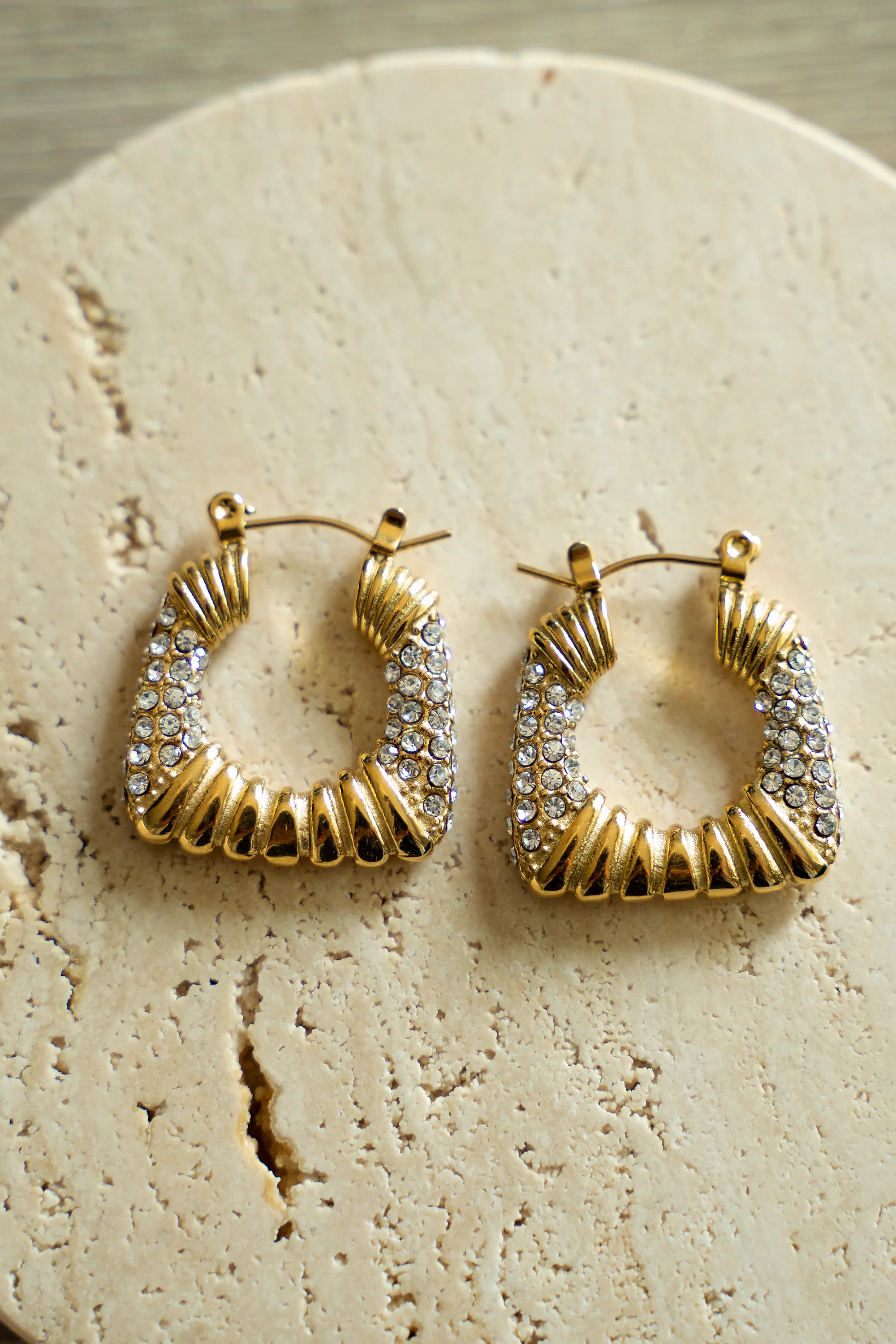 YANA Hoops - Image 4