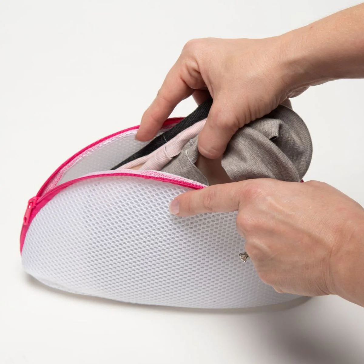 Yenta + Posha 2-Pack Luxe Dome Laundry Bag - Image 2