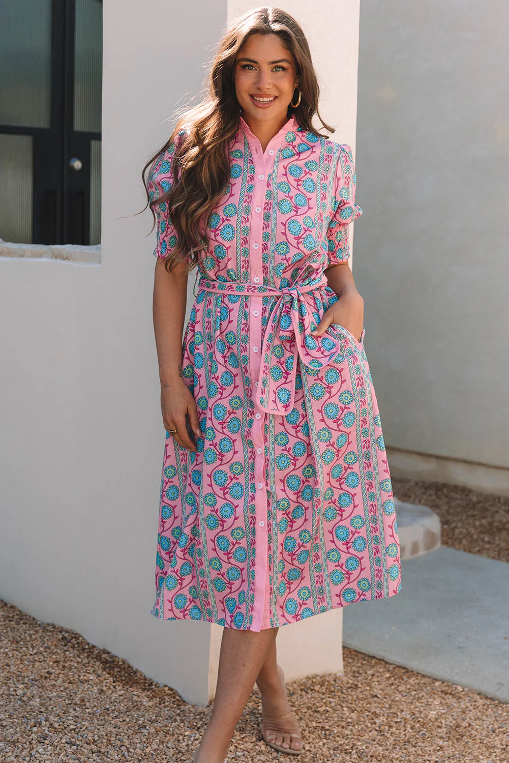 Threaded Pear Zariyah Floral Shirred Buttoned Front Midi Dress - Image 4
